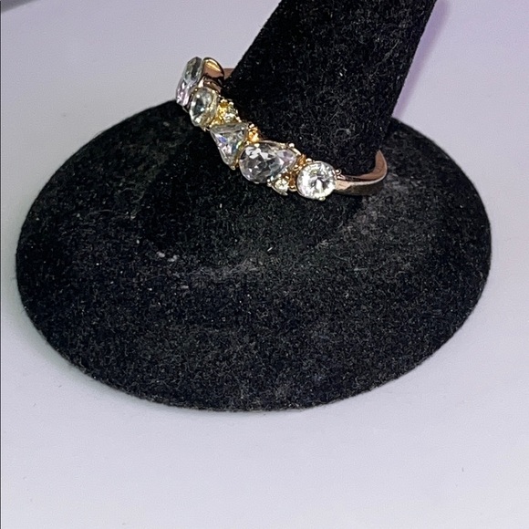J. Crew Multi Rhinestone ring Size 8 - Picture 4 of 9